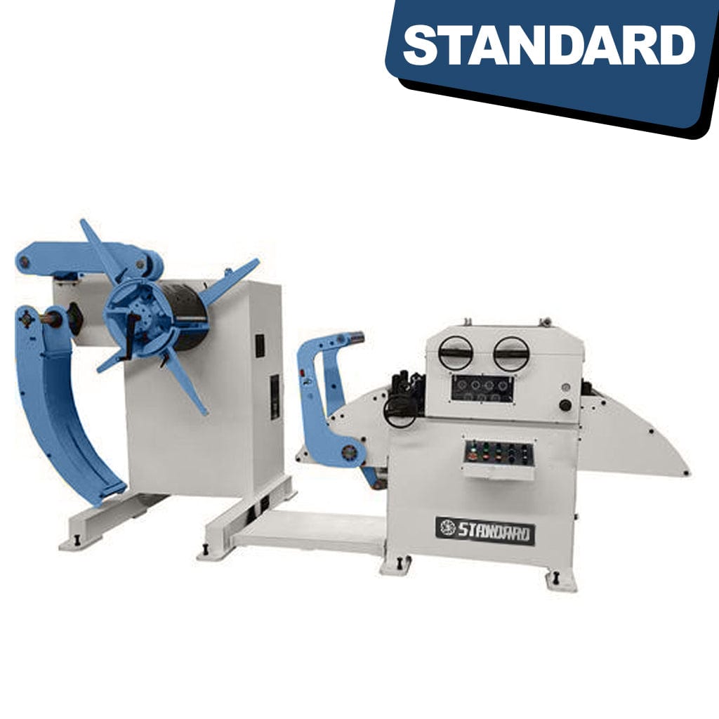 STANDARD GL-500H Decoiler and Straightener, designed for material thicknesses ranging from 0.5mm to 4.5mm. The machine is a compact unit with integrated decoiling and straightening functions, suitable for a variety of materials including CR steel, HR steel, Galvanized steel, Stainless steel, Copper, and Aluminum, available from STANDARD and Standard Direct.